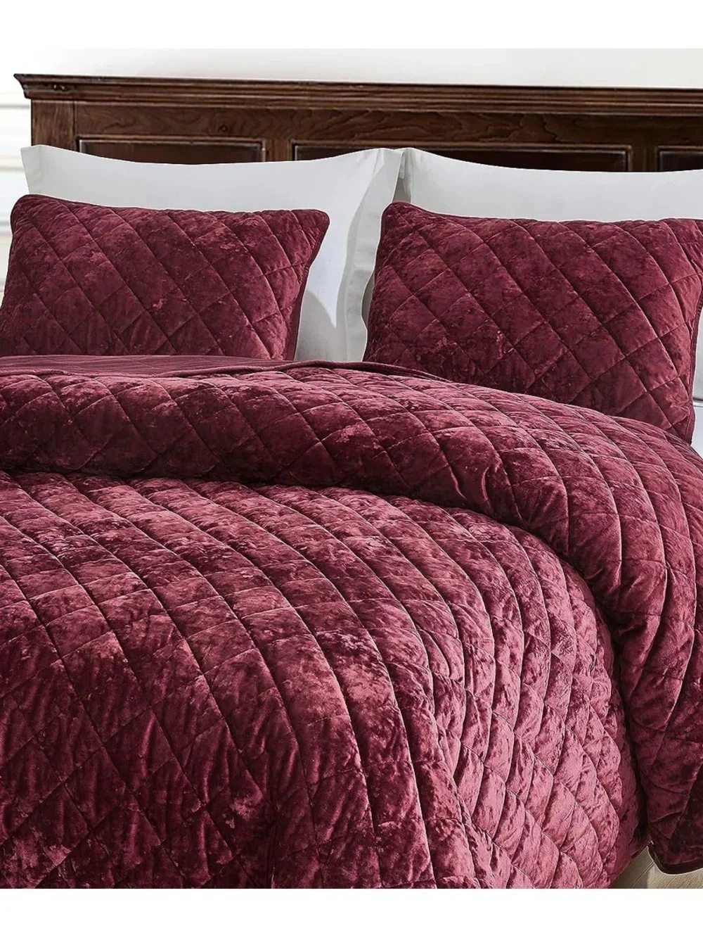 Plush Quilted Velvet king quilt 3 piece Set in Burgundy